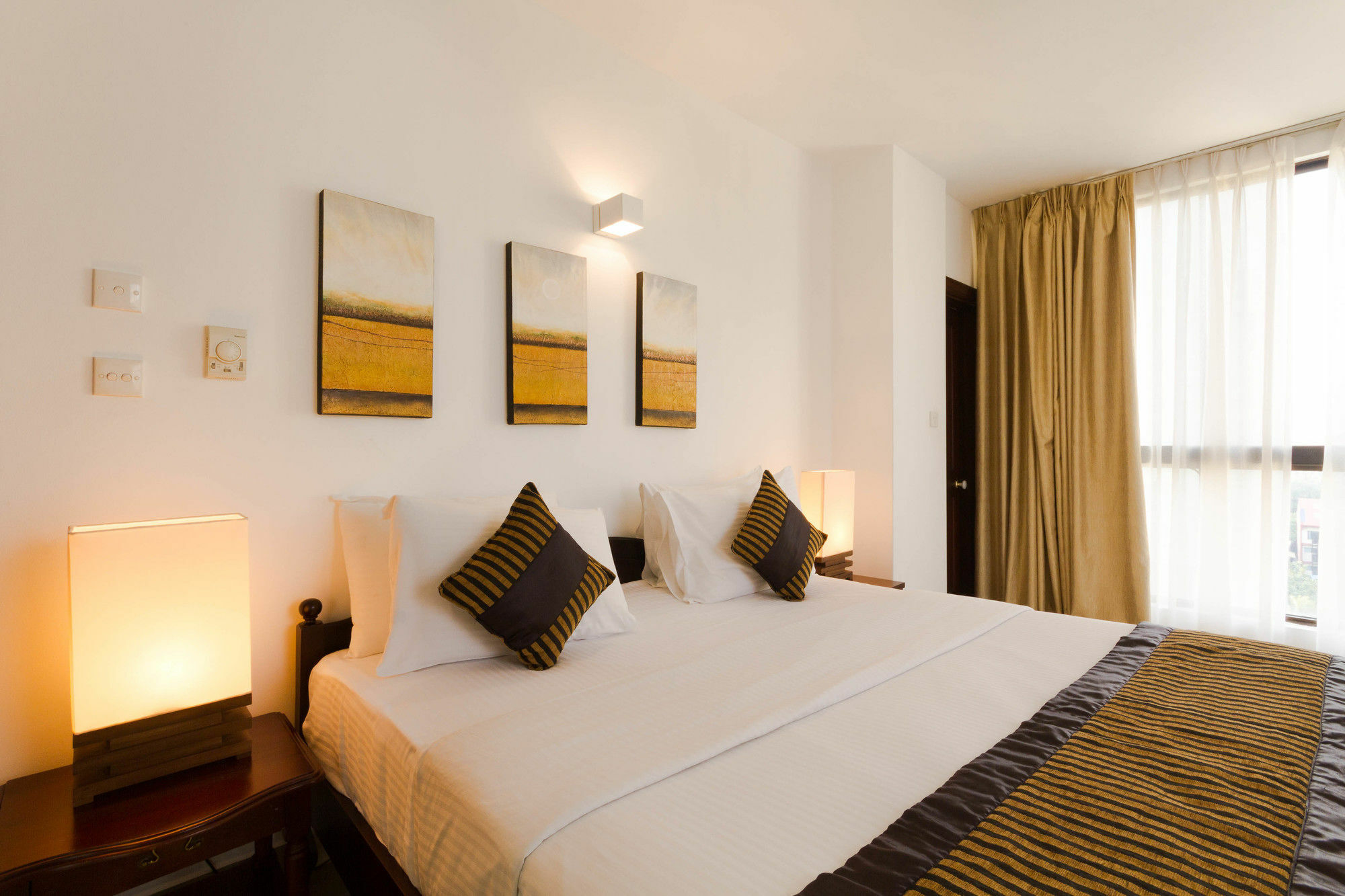 Crescat Residencies Apartment Colombo Exterior photo