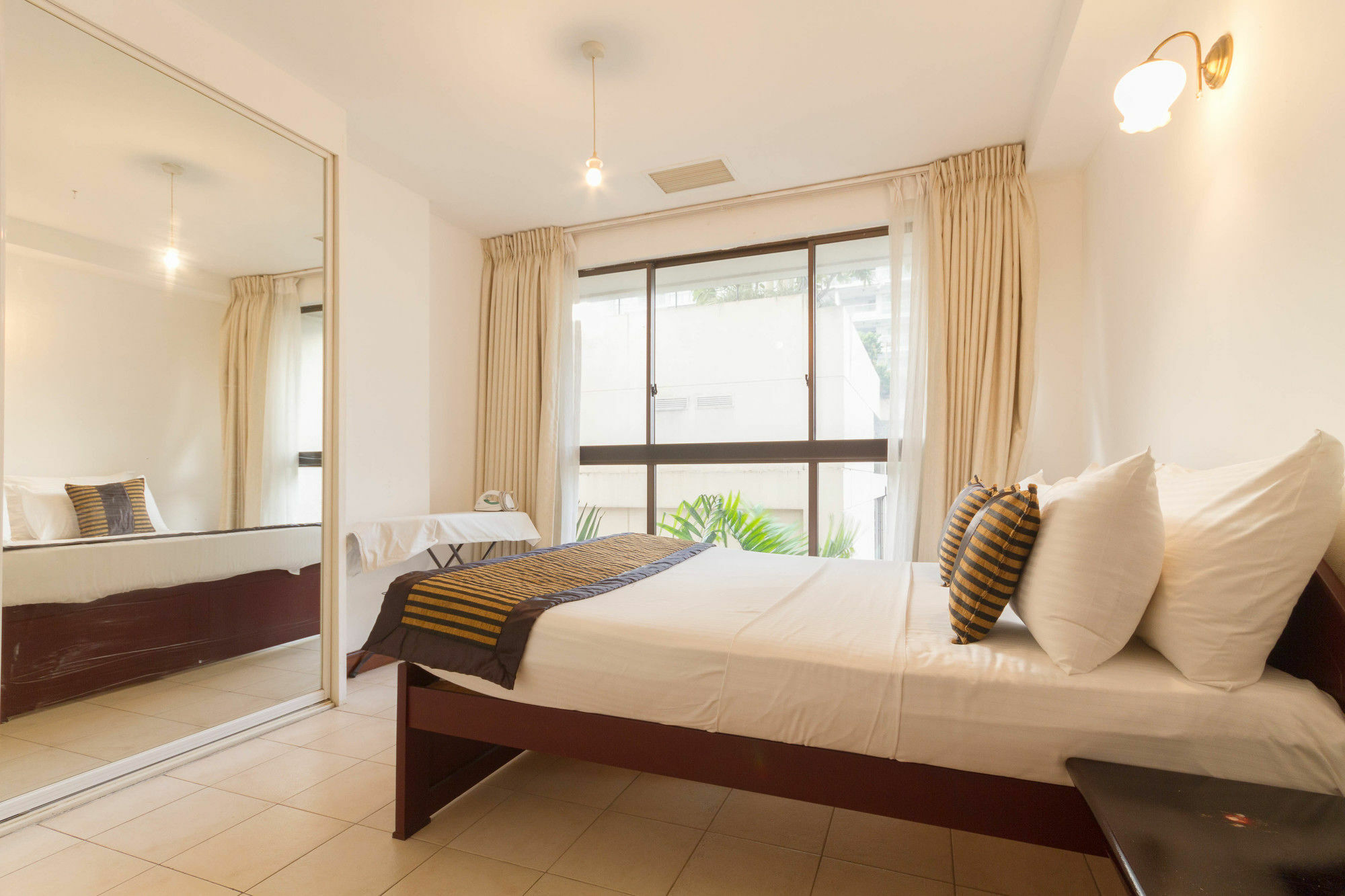 Crescat Residencies Apartment Colombo Exterior photo